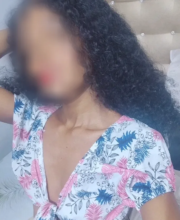 Antonia, 19