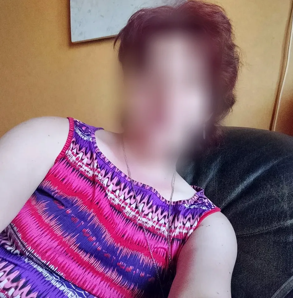 Christina, 35