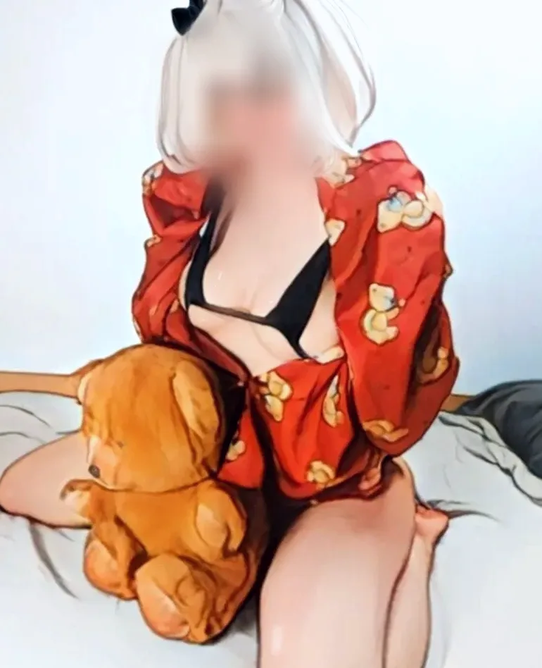 Dilara, 38
