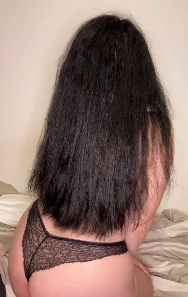 Elisa, 22